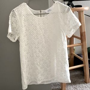 A market & spruce blouse that has never been worn. Size-M